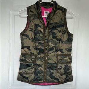 Old Navy Women's Camouflage Vest
